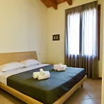 Lugana & Sporting Club Lägenhet Peschiera del Garda