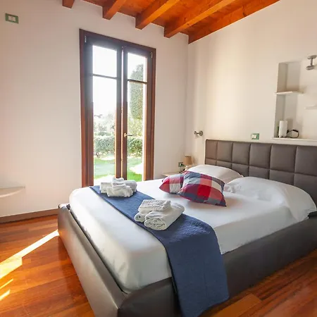 Lugana & Sporting Club Lejlighed Peschiera del Garda