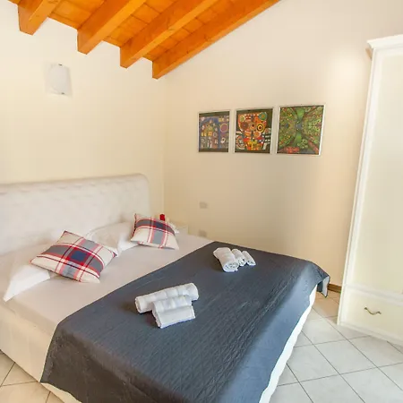 Lugana Resort & Sporting Club Апартаменты *