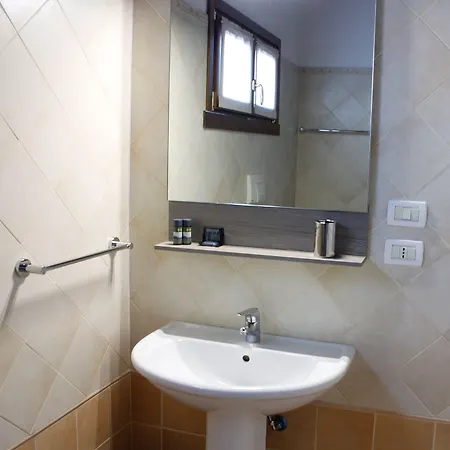 Lugana Resort & Sporting Club Апартаменты Пескьера-дель-Гарда