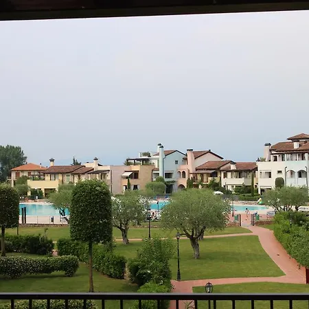 Lugana Resort & Sporting Club - Bassana Village Apartment Peschiera del Garda